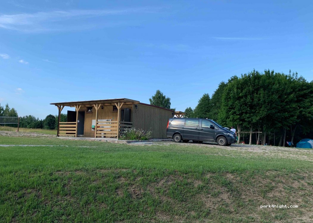 Pole namiotowe " Słoneczna Polana" Camping Gregor — foto