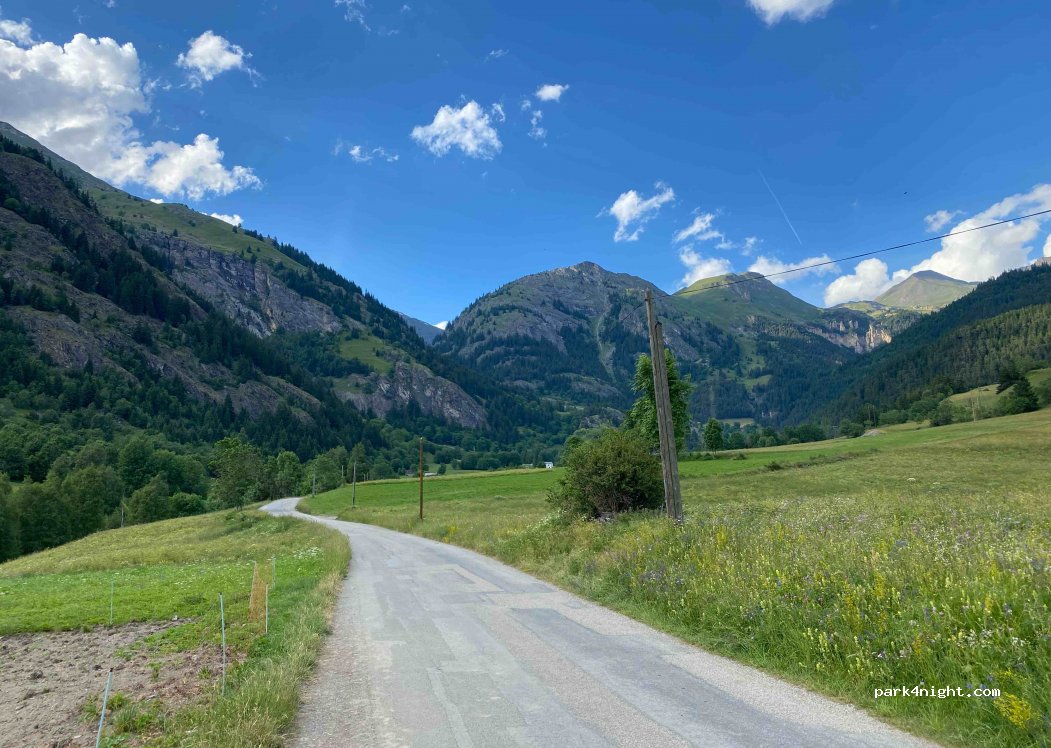 (73500) Val-Cenis - Route du Villard — foto
