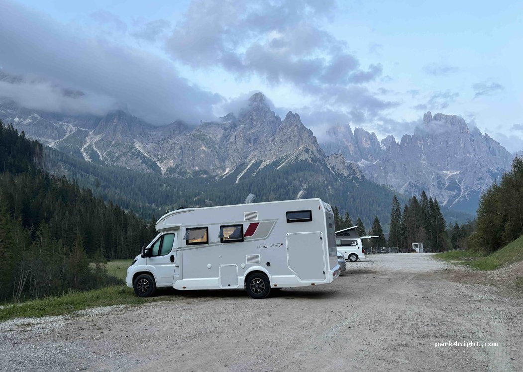 (38054) San Martino di Castrozza - Via Laghetto — foto 5