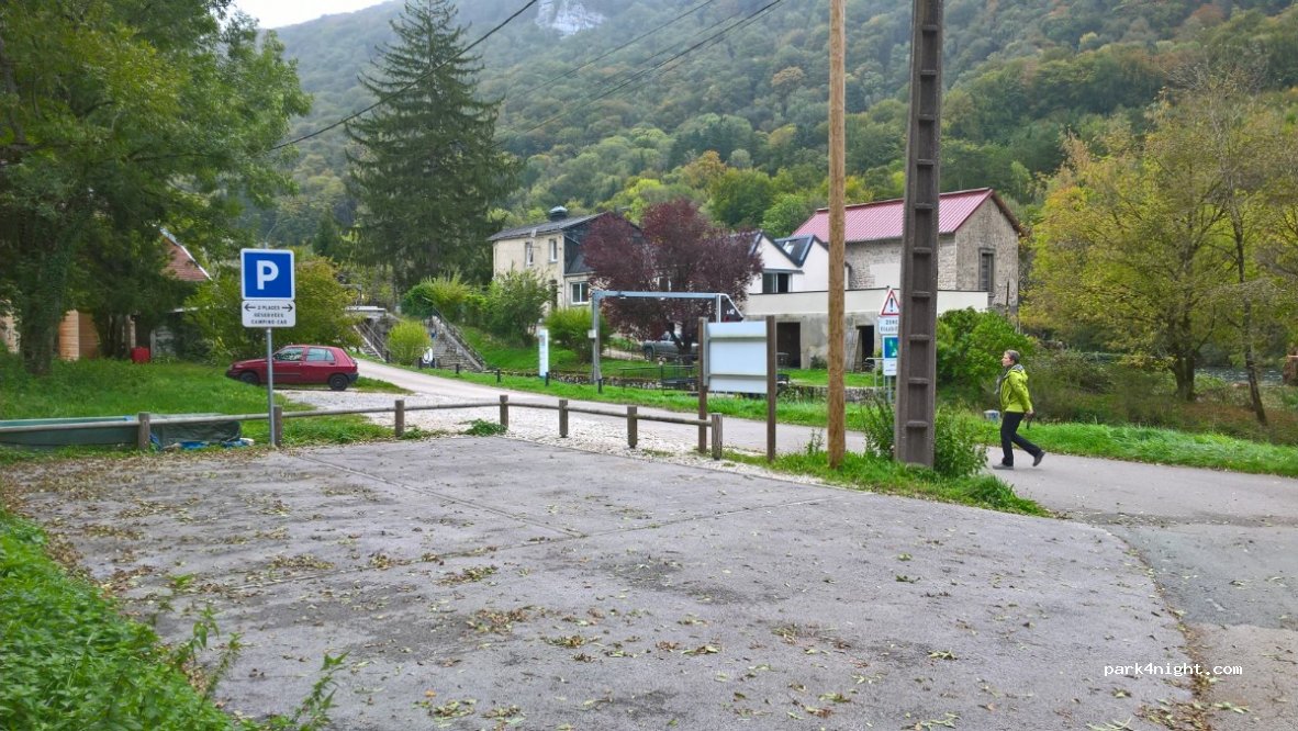 (25640) Ougney-Douvot - 2 Rue de l'Écluse — foto