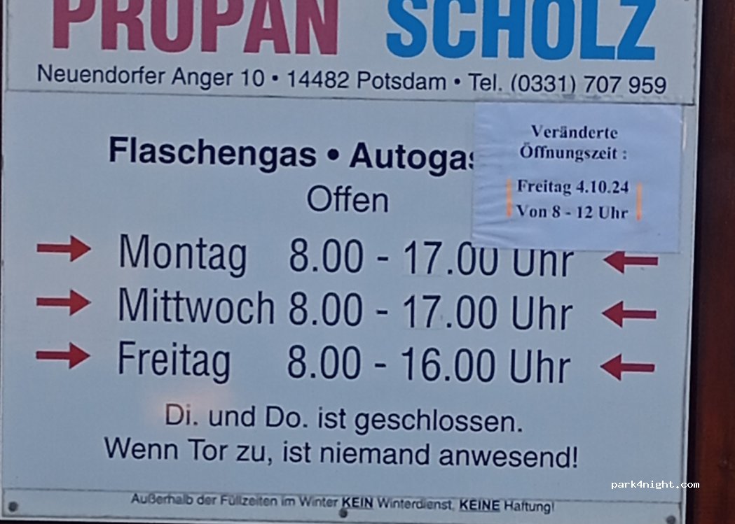 (14482) Potsdam - 10 Neuendorfer Anger — foto