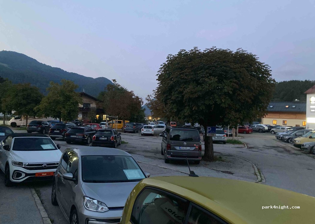 (83471) Berchtesgaden - 21 1/2 Bahnhofstraße — foto