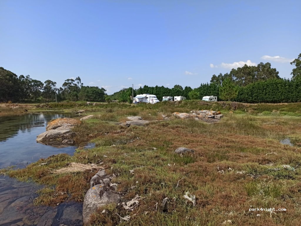 Área de Autocaravanas Illa de Arousa — foto
