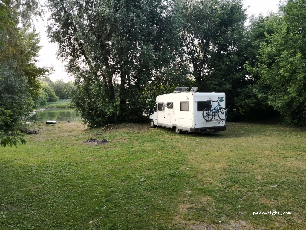 (41740) Chernecha Sloboda - Street druzhba — foto