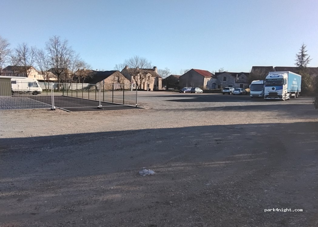(12230) La Cavalerie - 35 Route de Saint-Affrique — foto 3