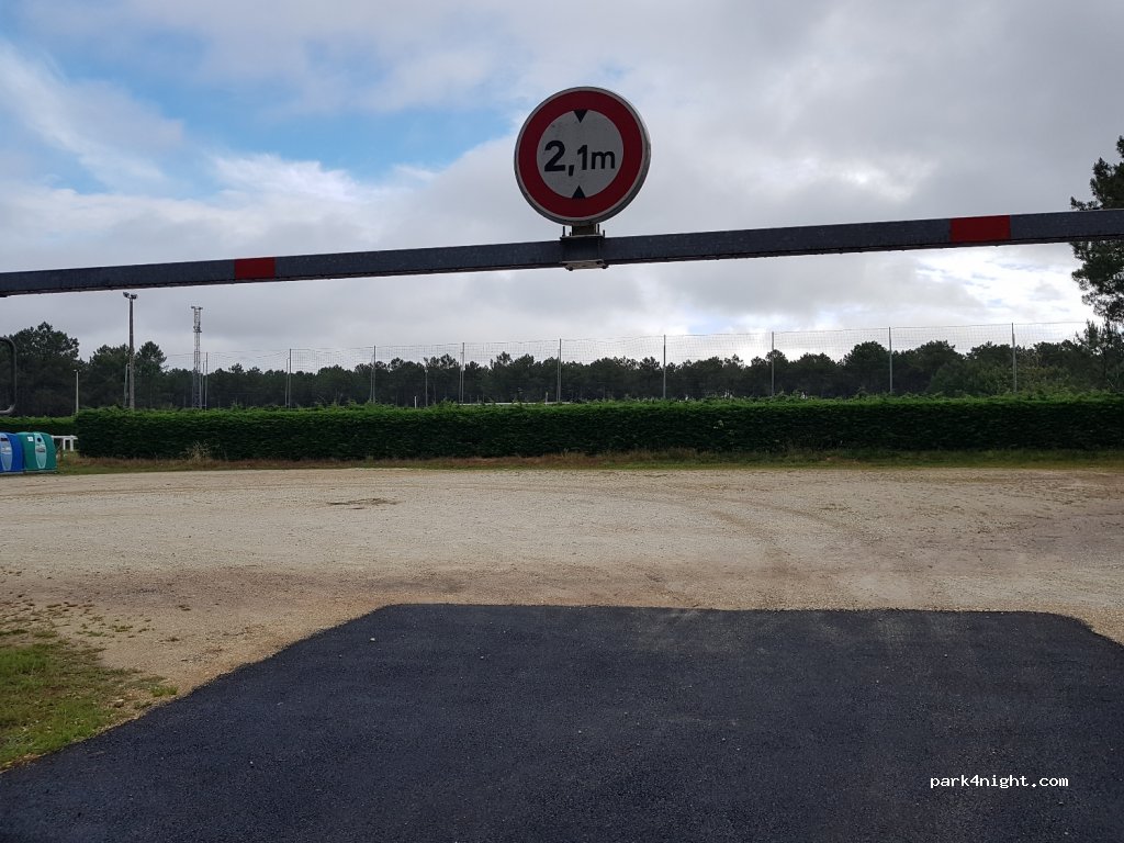 (56700) Sainte-Hélène - Unnamed Road — foto 2