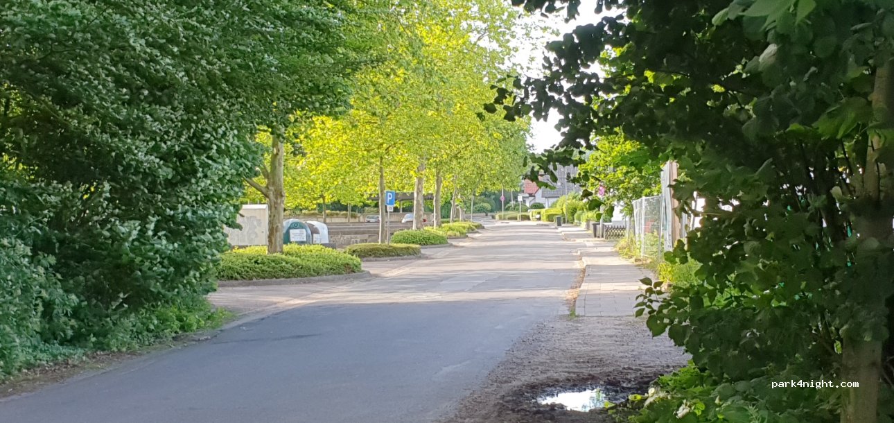 (32457) Porta Westfalica - 19 Sprengelweg — foto