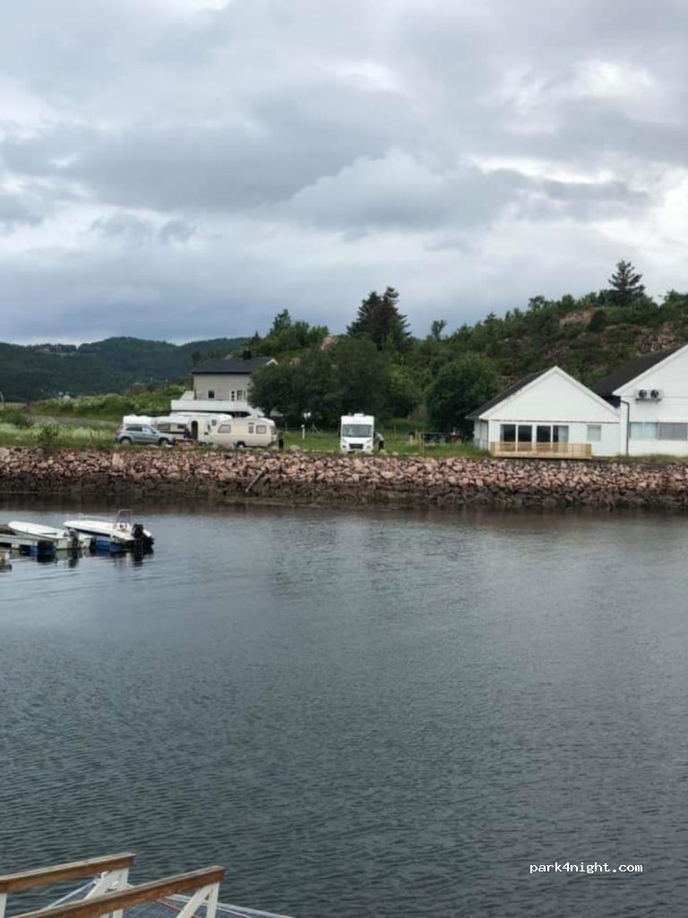 (7105)  - 130 Rødbergsveien — foto