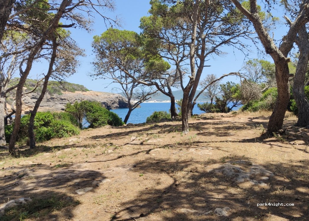 (09010) Sant'Anna Arresi SU - Unnamed Road — foto 2