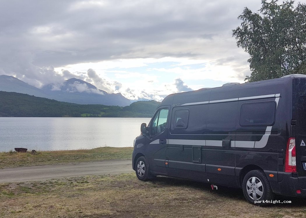 Elvenes Wildcamp — foto 2