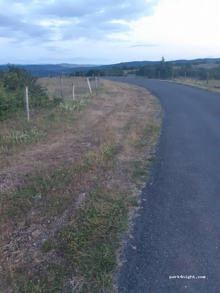 (48210) Gorges du Tarn Causses - Unnamed Road — foto