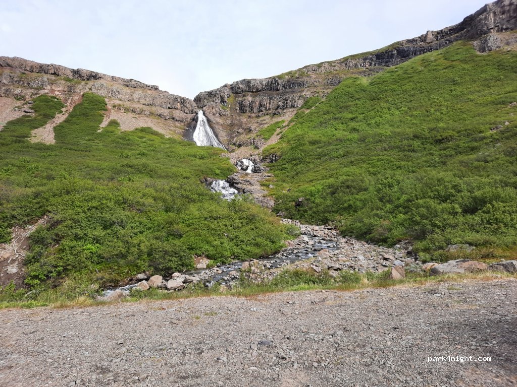 (451) Vestfjarðarvegur - Unnamed Road — foto 2