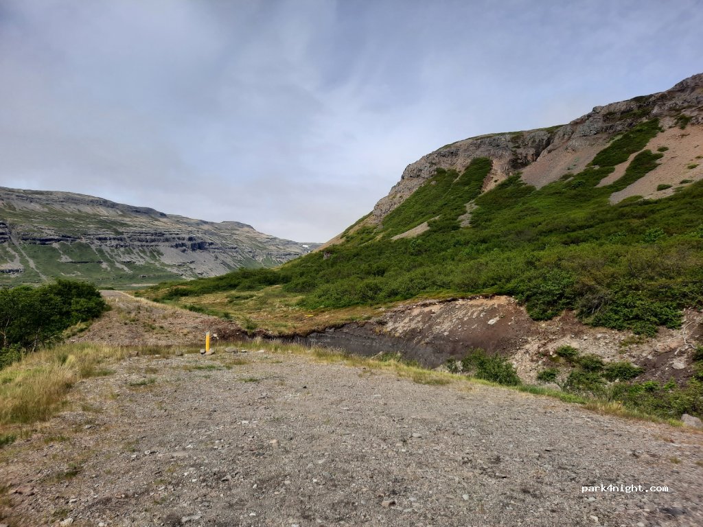 (451) Vestfjarðarvegur - Unnamed Road — foto 3