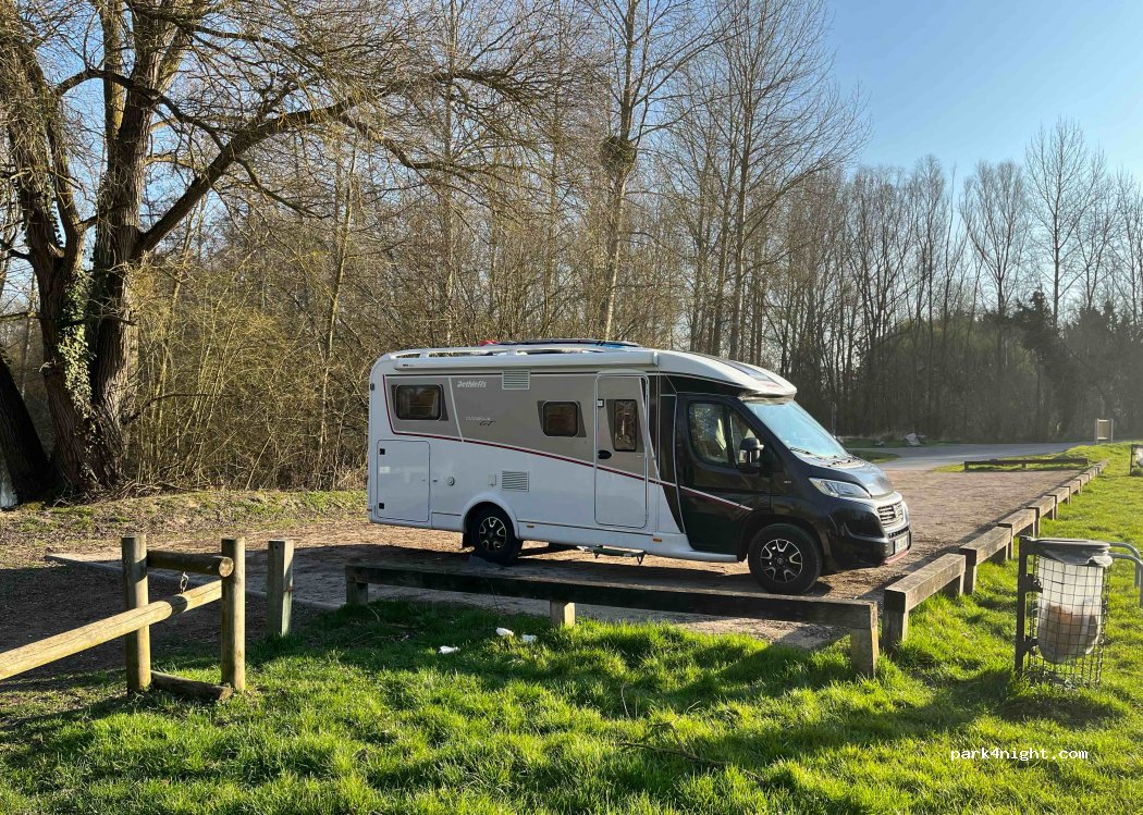 (80440) Glisy - 1 Chemin du Marais — foto