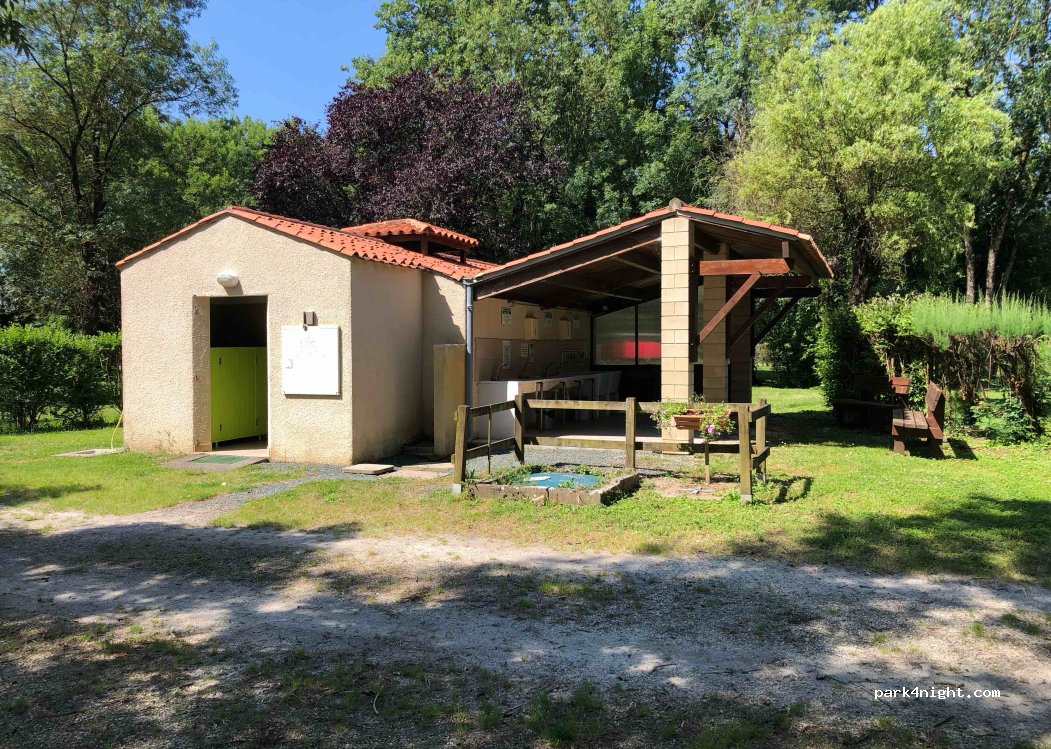 Camping municipal Le Vieux Chéne — foto 3