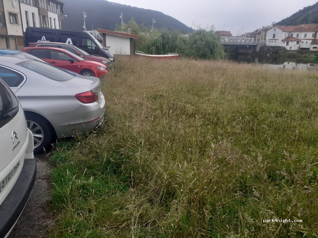 (33590) Bustio - 42A Calle Cruz — foto 3