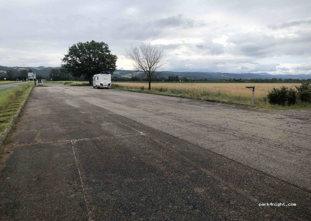 (63310) Saint-Sylvestre-Pragoulin - D434 — foto