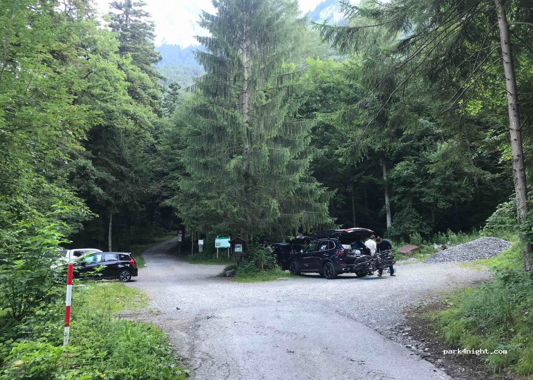 (7304) Fläsch - Unnamed Road — foto
