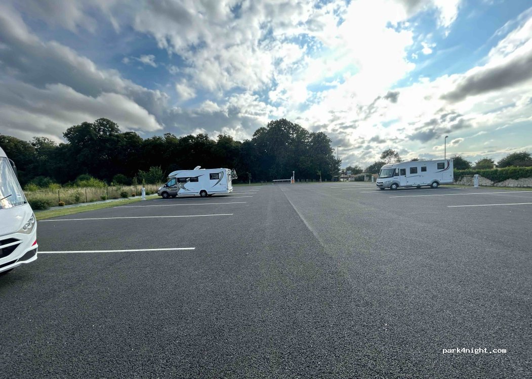 (14760) Bretteville-sur-Odon - Route de Verson — foto 3
