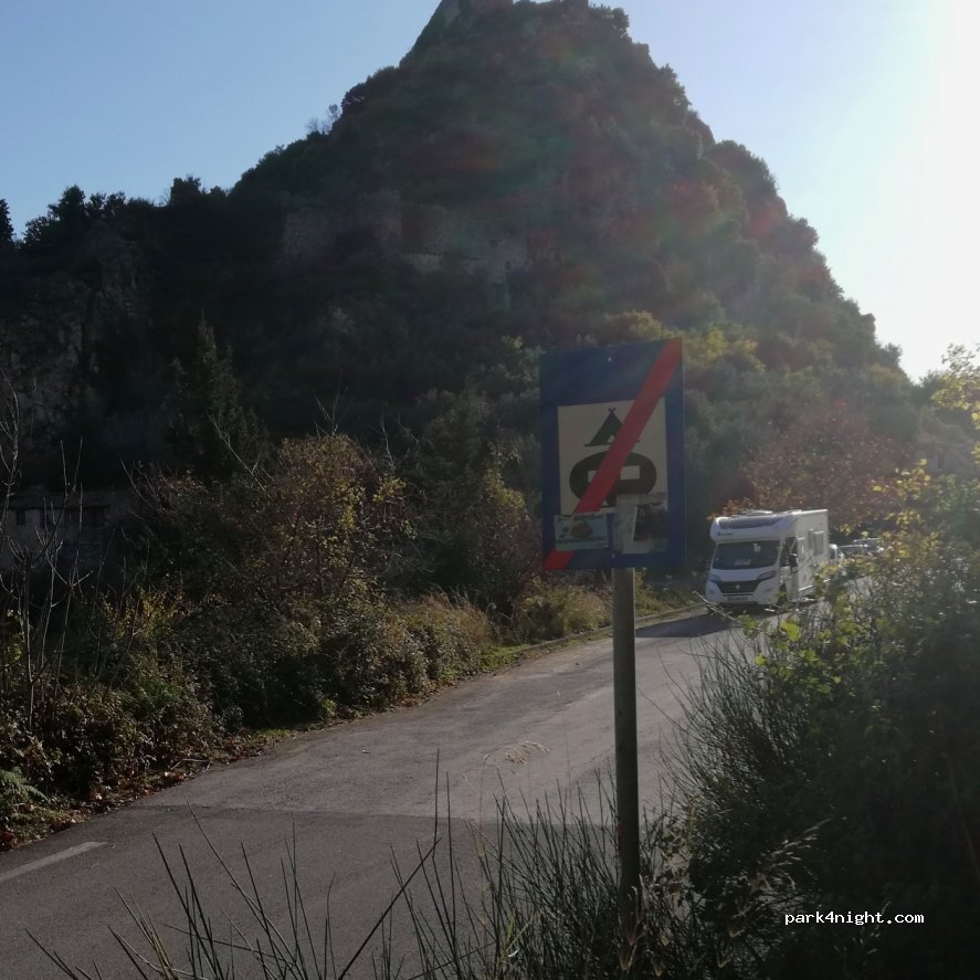(231 00) Kato Chora - Unnamed Road — foto 3