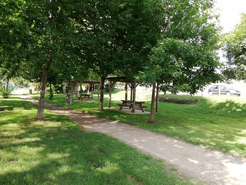 (12700) Capdenac-Gare - 3 Boulevard Paul Ramadier — foto