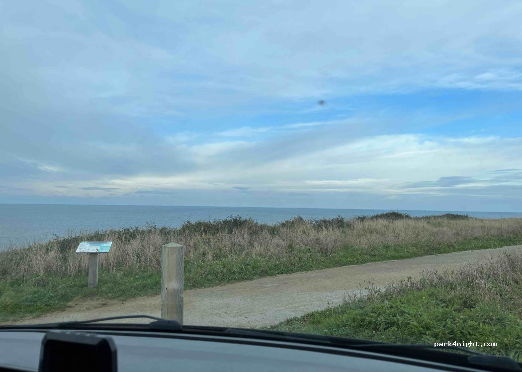 (14450) Cricqueville-en-Bessin - Unnamed Road — foto 2