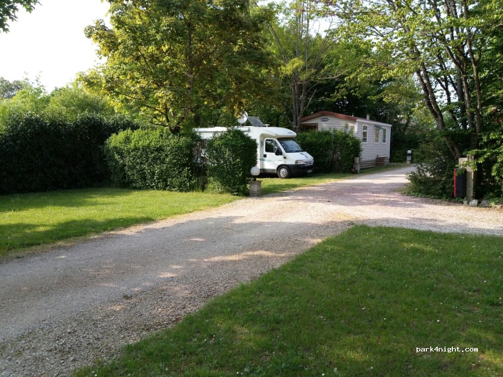 Camping Le Clos de Lère — foto