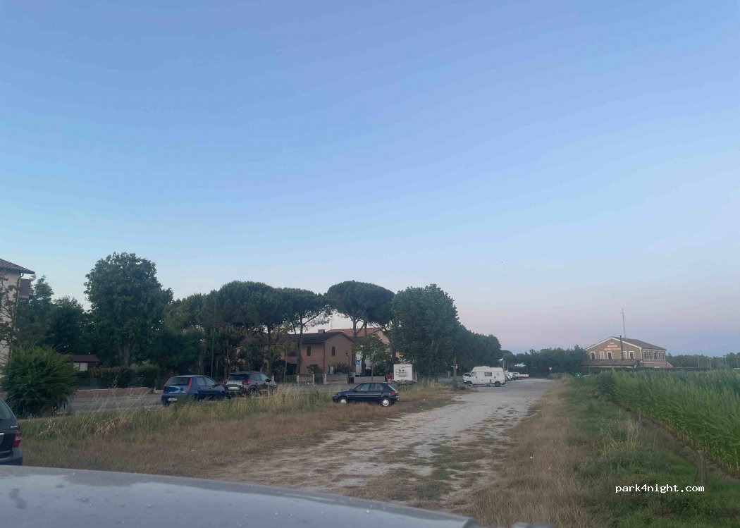 (48124) Lido di Dante - 83 Viale Paolo e Francesca — foto