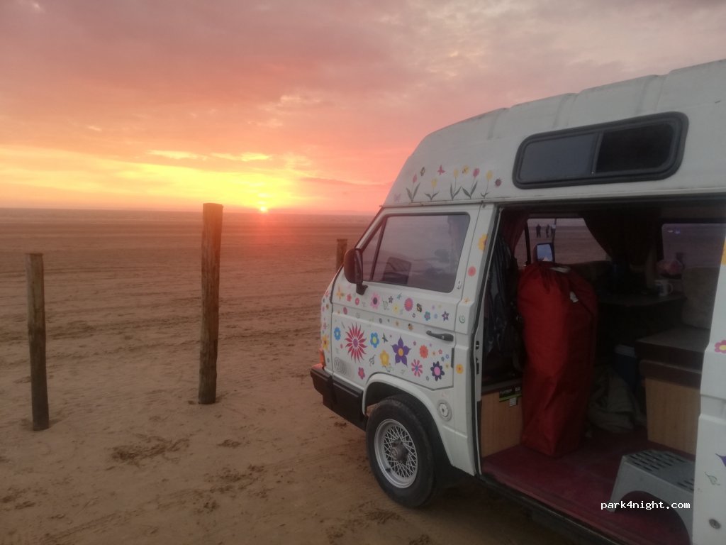 (BS23 4NH) Weston super Mare - 4 Royal Sands — foto