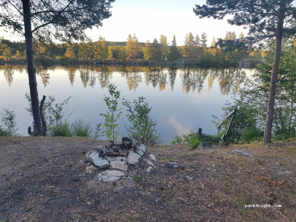 (830 76) Stugun - Unnamed Road — foto 2