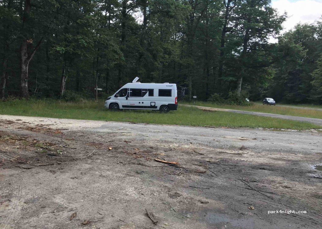 (37600) Sennevières - D9 — foto 2