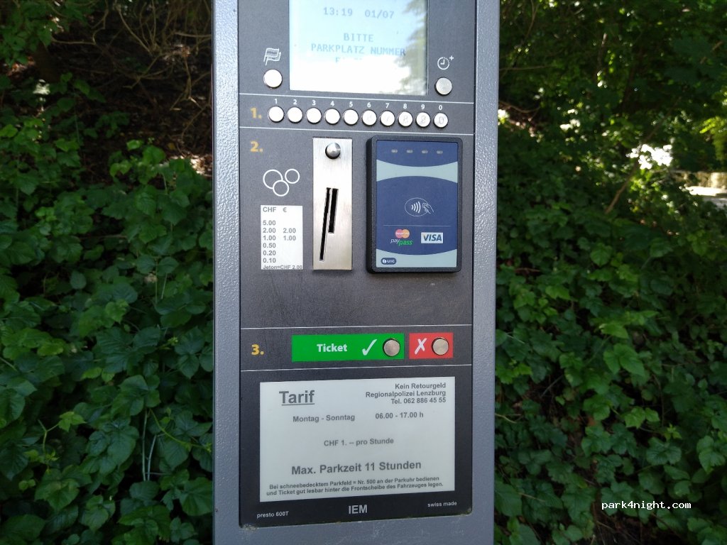 Parkplatz Schloss Lenzburg — foto 3