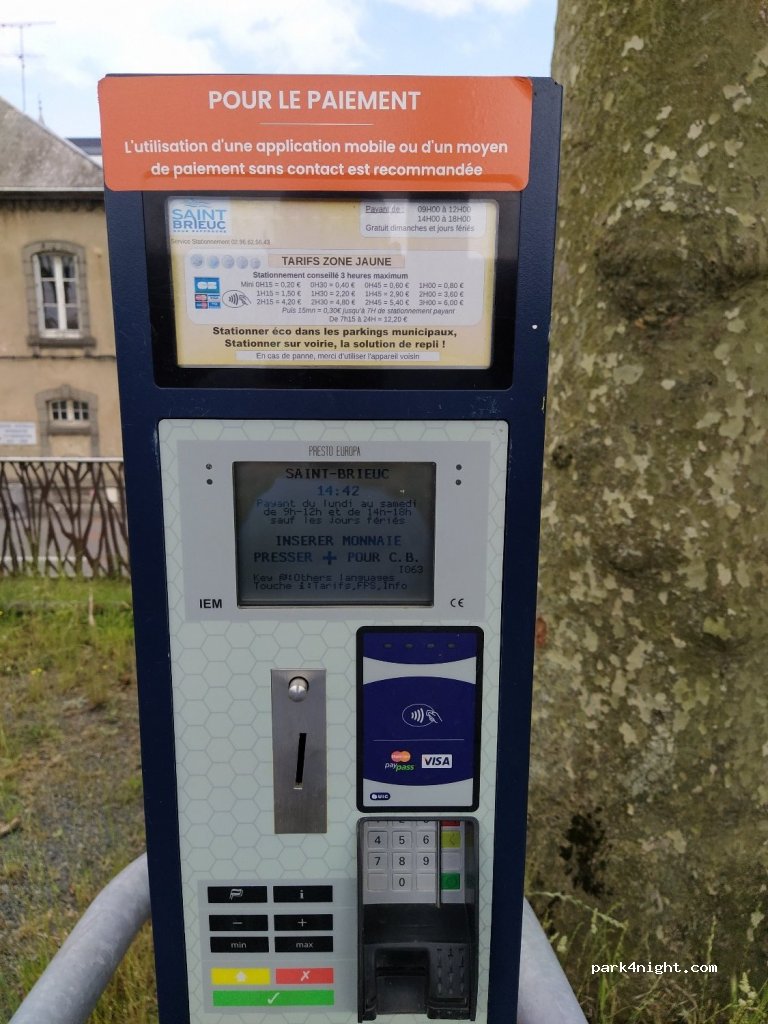 (22000) Saint-Brieuc - 8 Boulevard Charner — foto 2