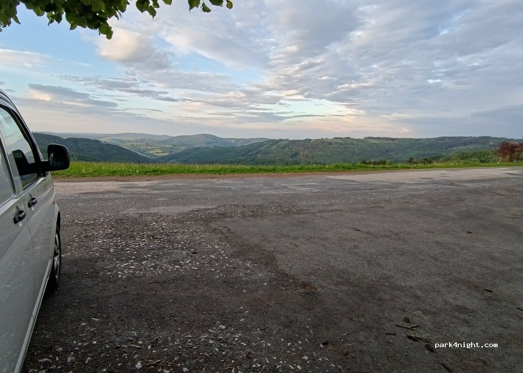 (687 74) Vyškovec - — foto 4