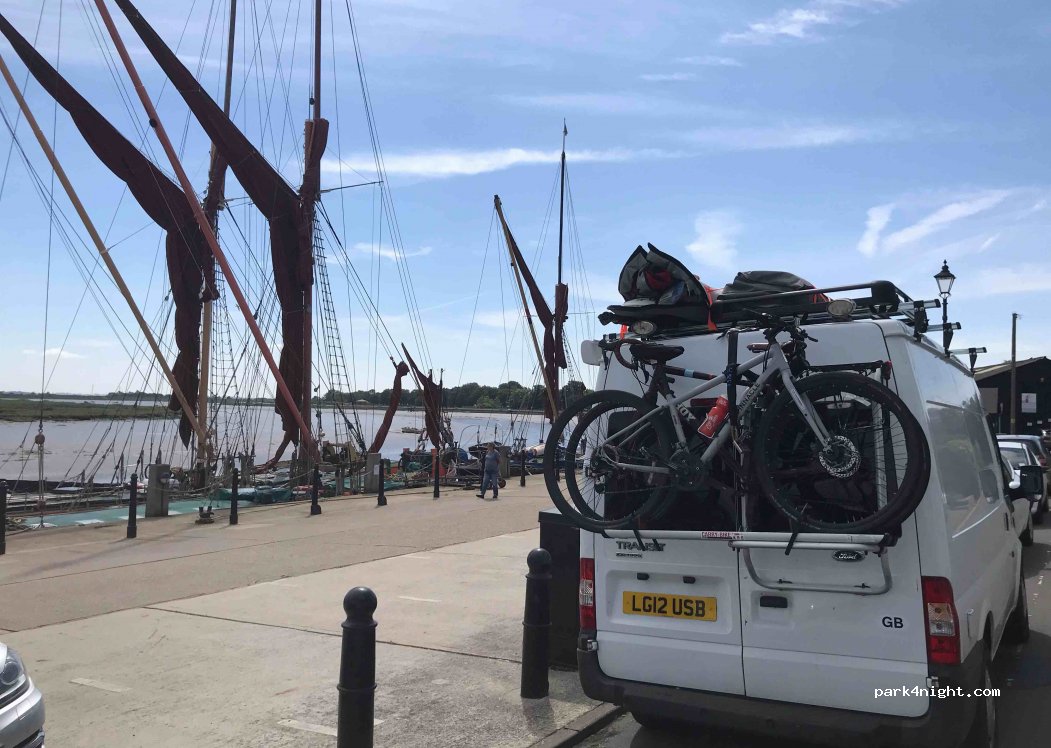 (CM9 5HN)  - 30 The Hythe — foto