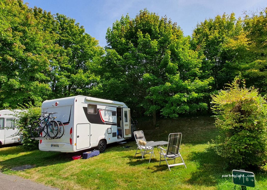 Campingcar Park de mon Village de Loudun — foto 2