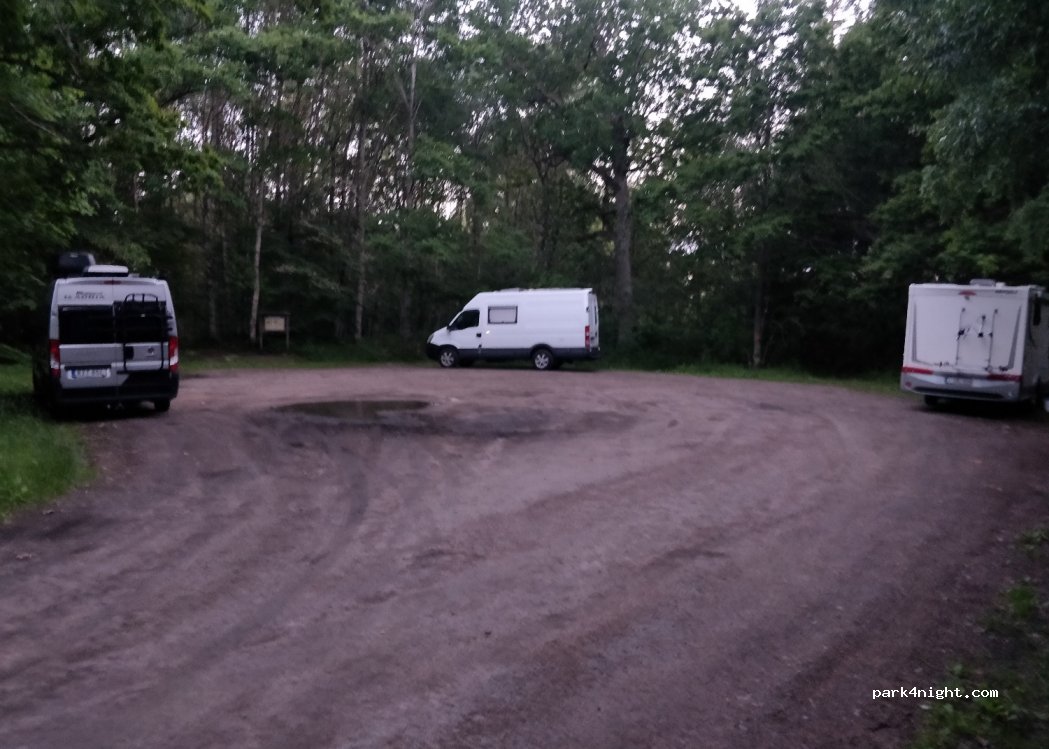 (540 66) Sjötorp - Unnamed Road — foto 2