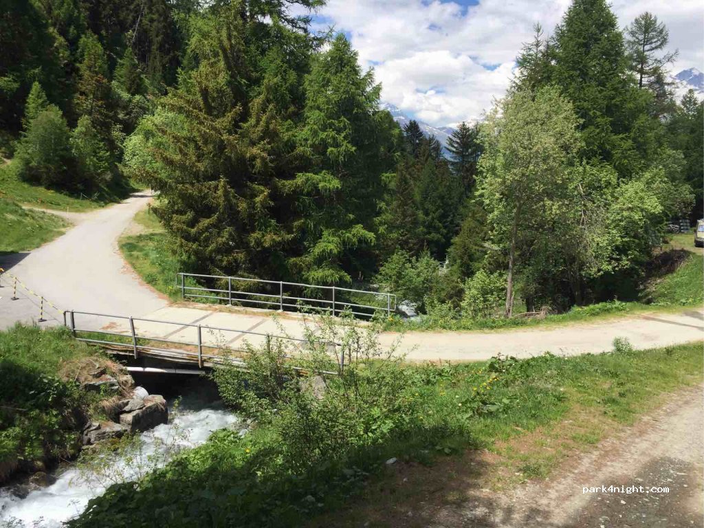 (3944) Unterbäch - 4 Waldmatte — foto 3