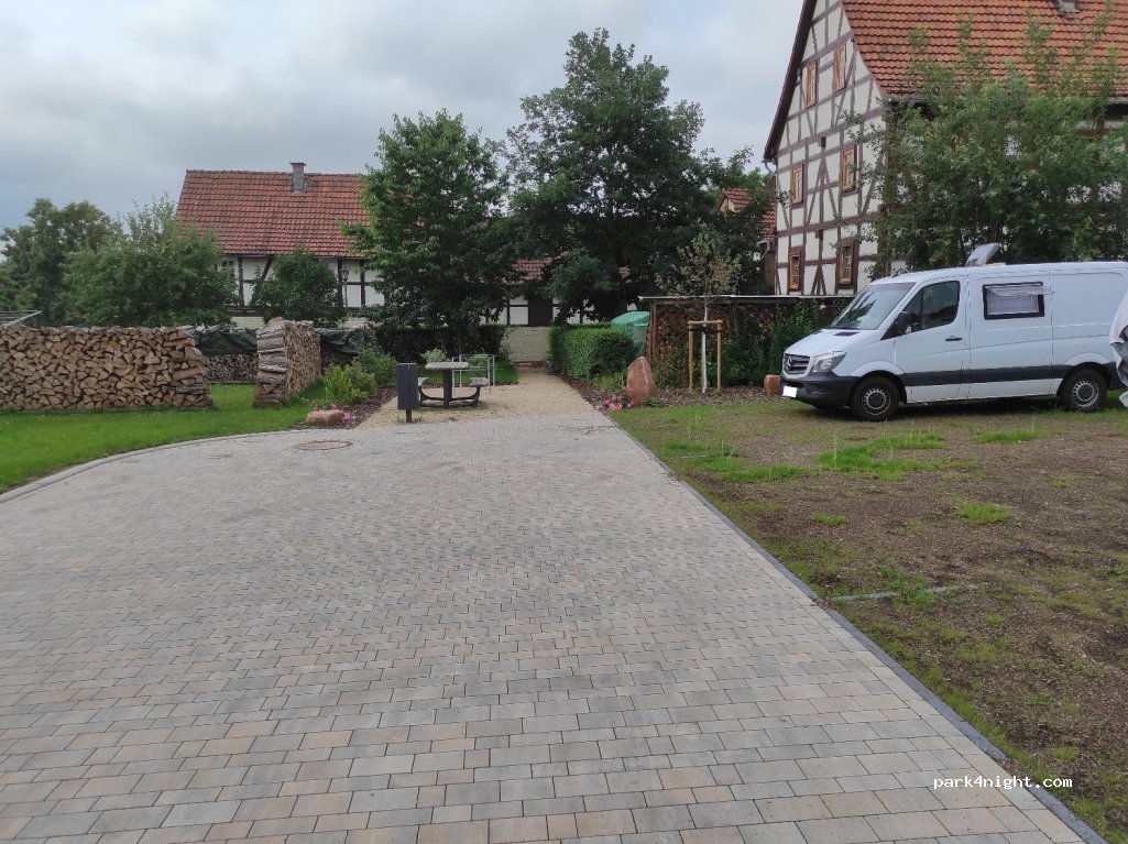 (99834) Gerstungen - 1 Schulplatz — foto