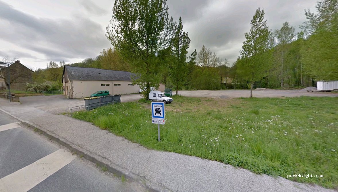 (12330) Salles-la-Source - Pont les Bains — foto