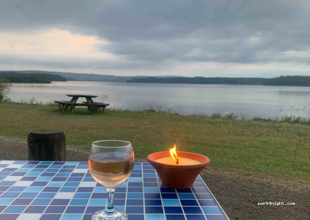 (NE48 1BE) Yarrow - 1 Lakeside View — foto