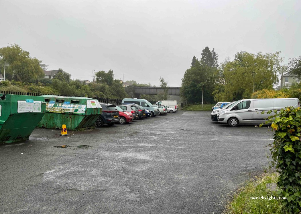 (TQ10 9AL) South Brent - Station Rd — foto