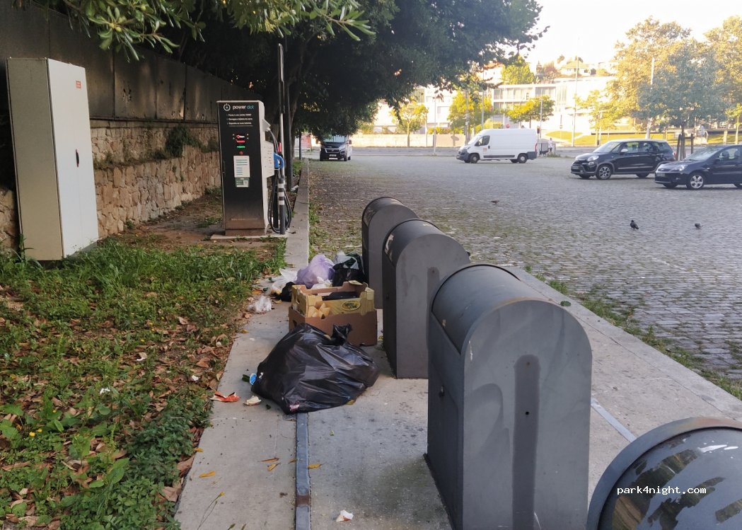 (4100-062) Porto - 17 Rua de António Aroso — foto 2
