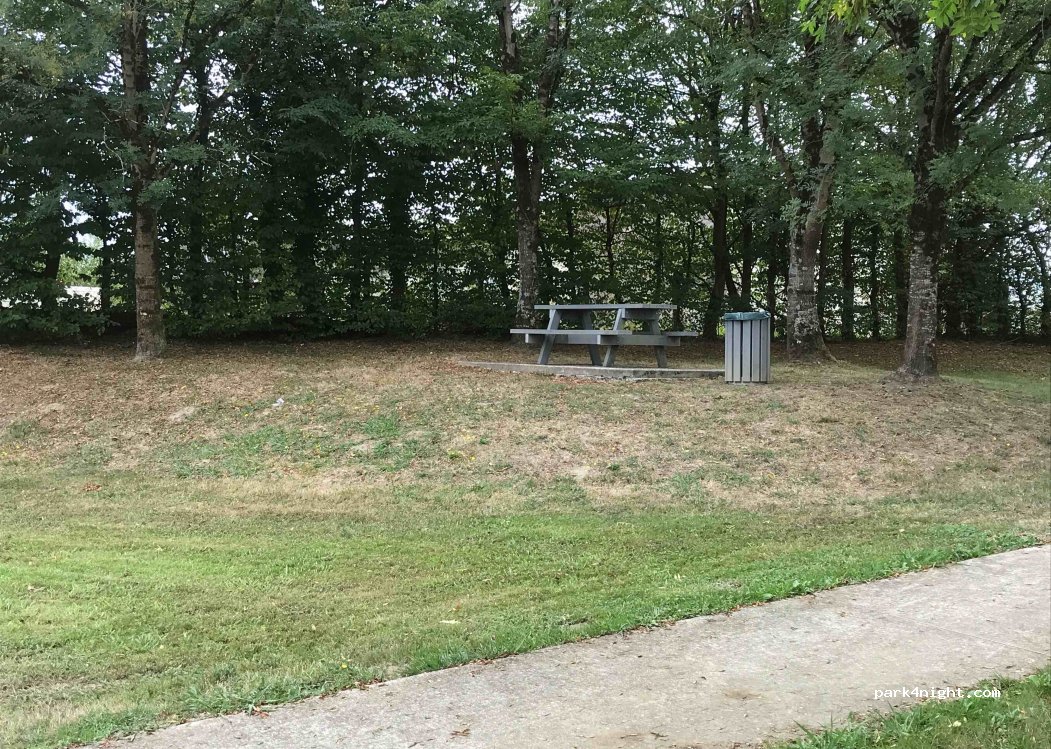 (64150) Pardies - Avenue du Lac — foto