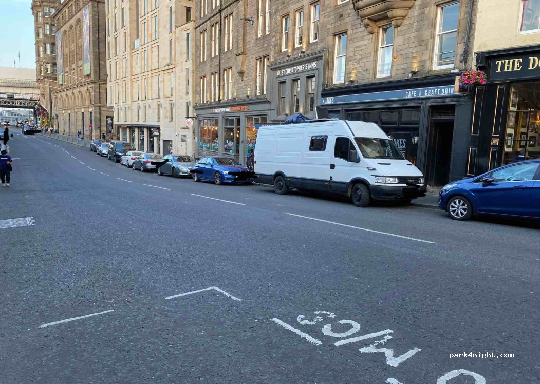 (EH1 1DE) Edinburgh - 13 Market Street — foto