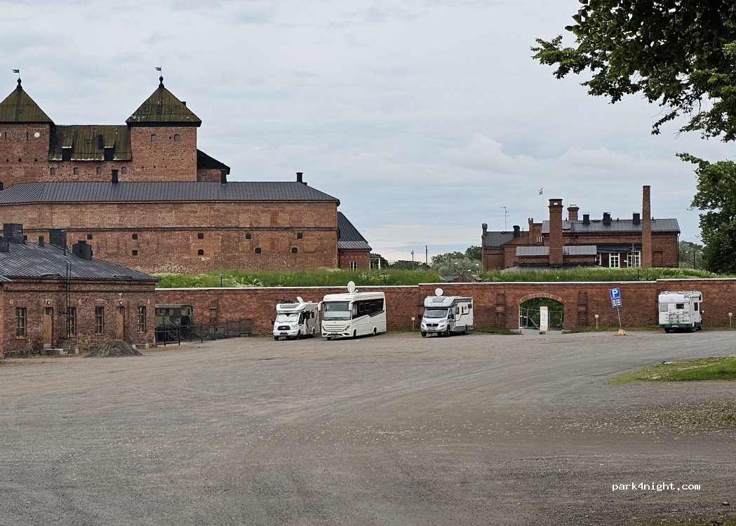 (13100) Hämeenlinna - 13 B 2 Vanhankaupunginkatu — foto 3