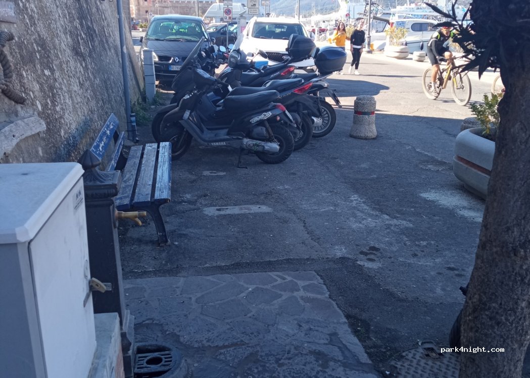 (57037) Portoferraio - 1 Calata degli Argonauti — foto 3