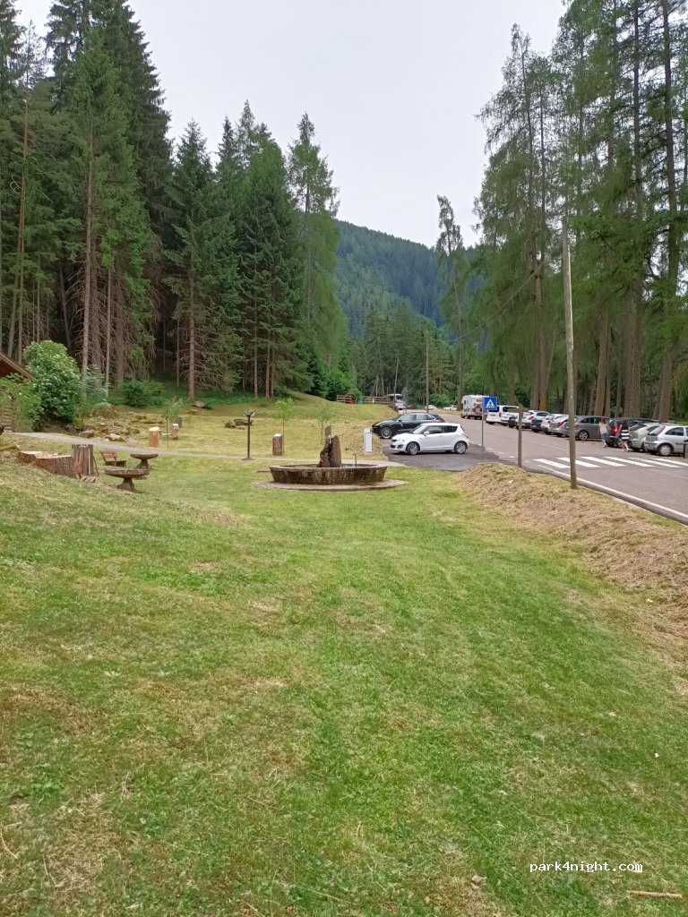(38030) Castello-molina di Fiemme TN - 2 Strada Provinciale 31 — foto