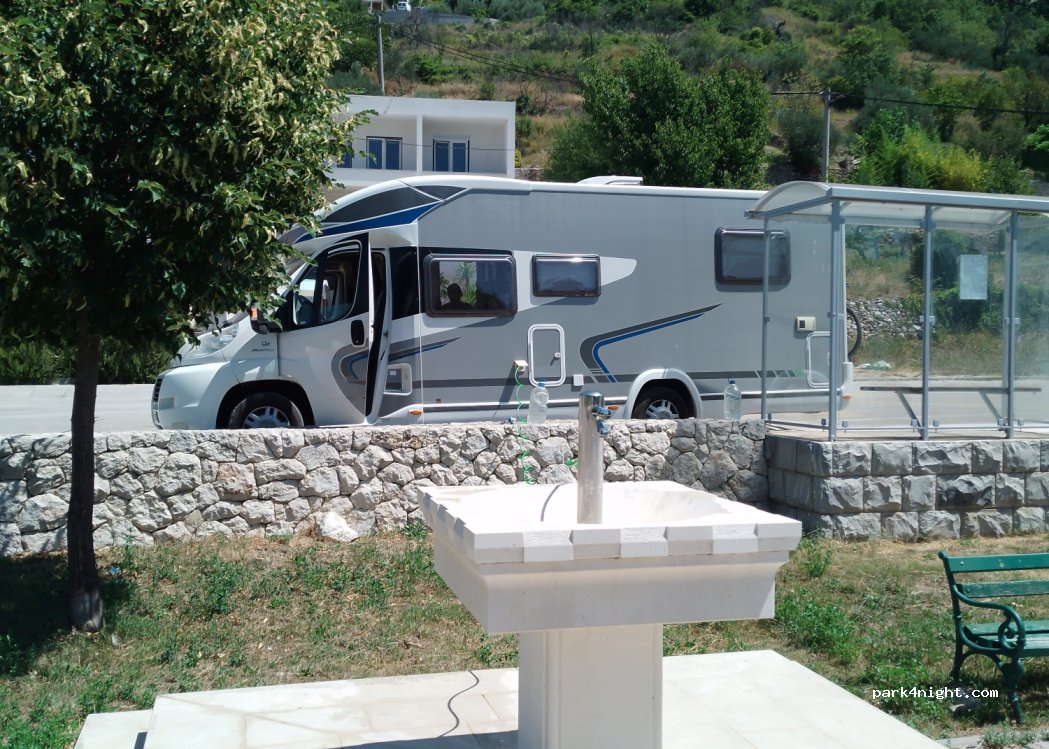 (21254) Blato Na Cetini - — foto