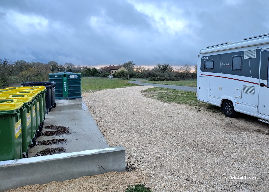 (46300) Soucirac - Roumiguières — foto 4
